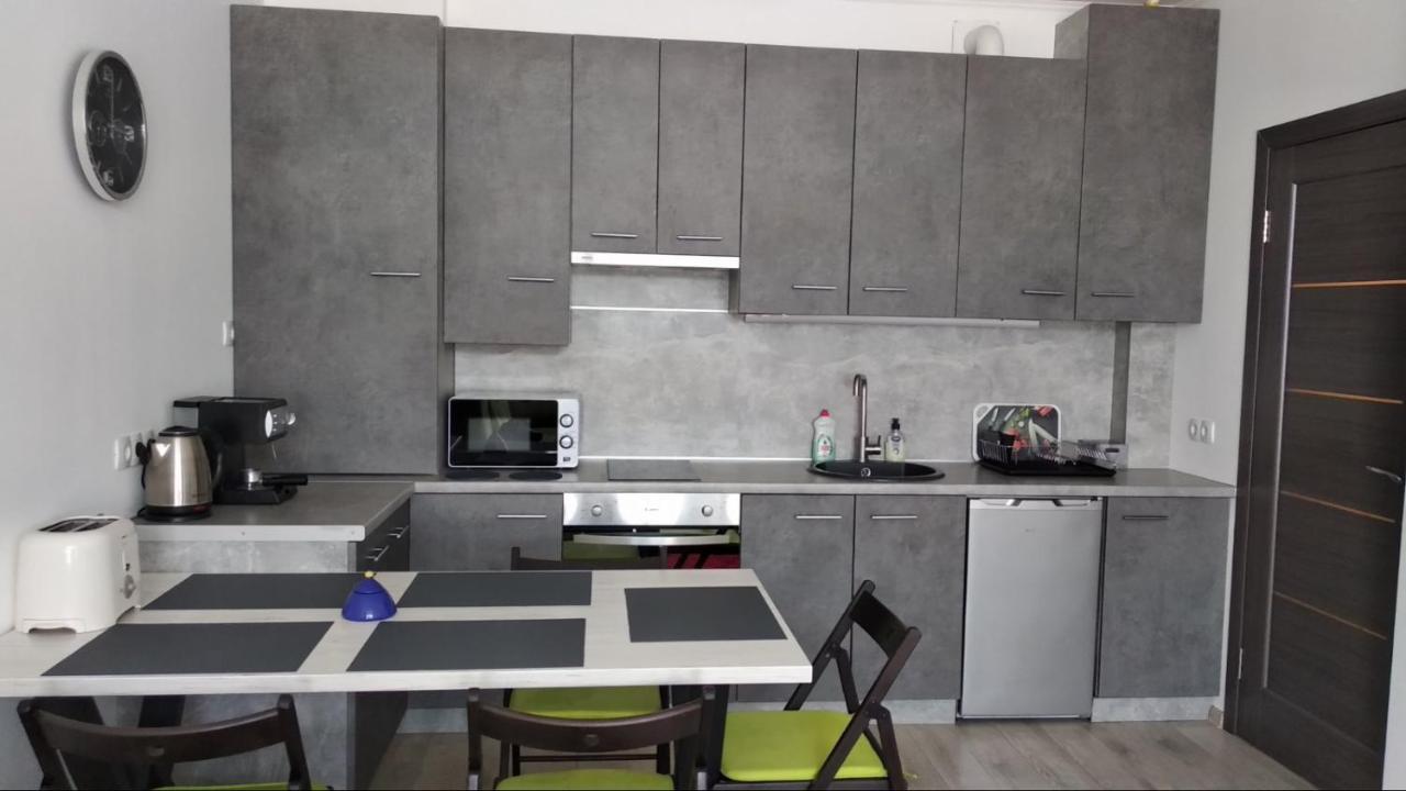 Fly Up Home Apartment Boryspil Eksteriør bilde